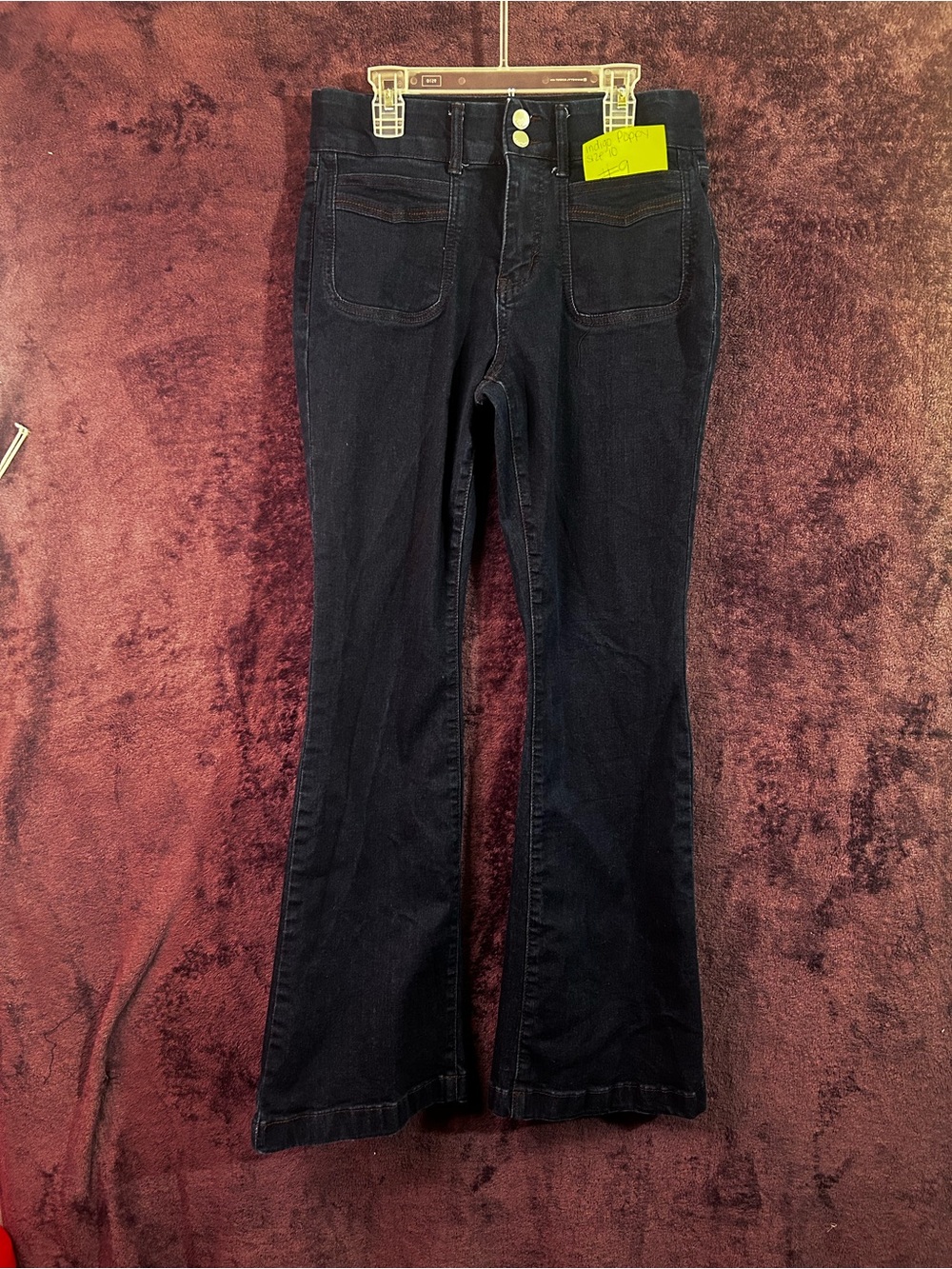 Dark Wash Wide-Leg Jeans for Women - Black Denim Flare